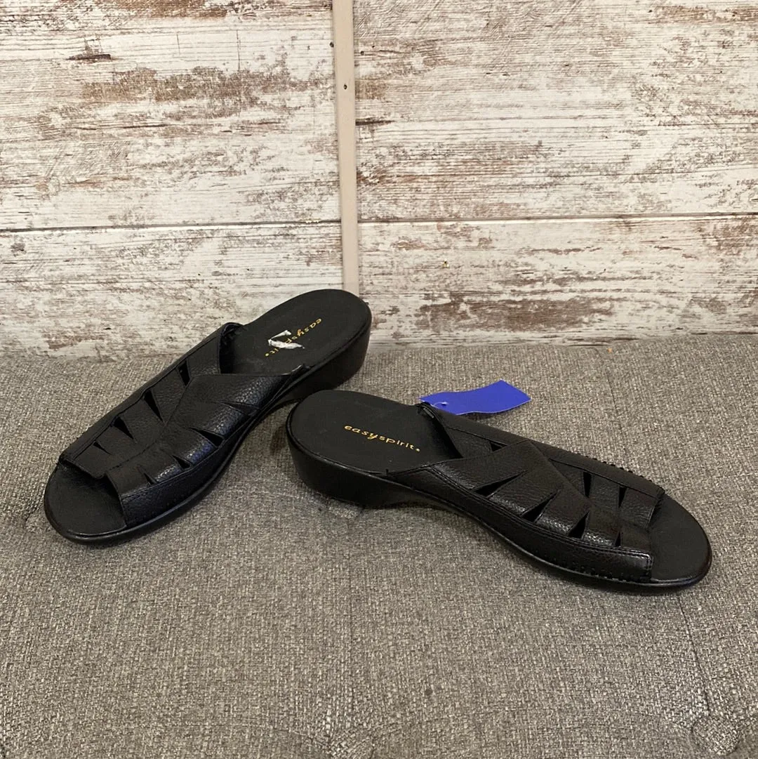 BLACK LEATHER SANDALS (NEW)