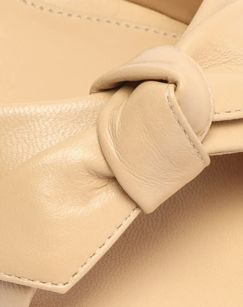 CLARITA EASY NUDE