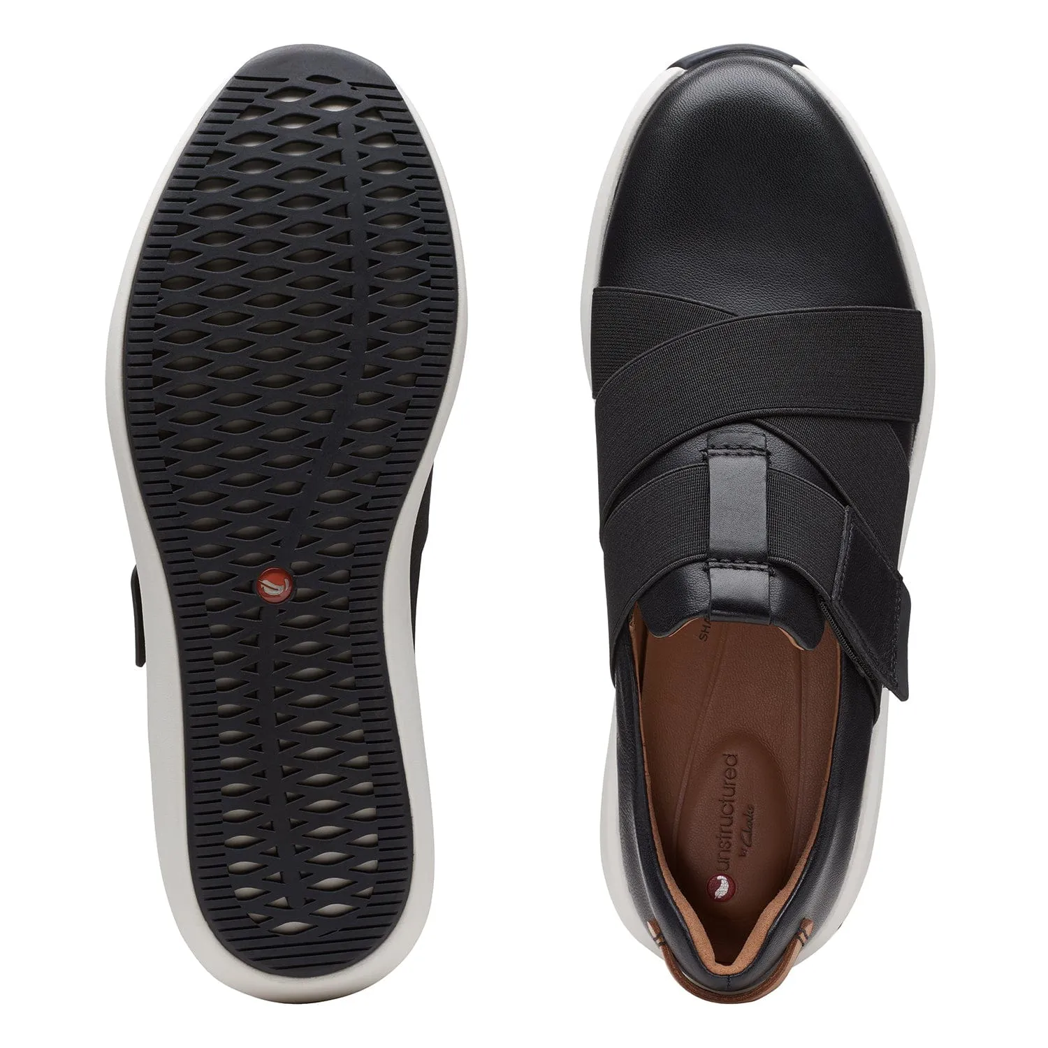 Clarks Un Rio Strap Shoes (Wide Fit)