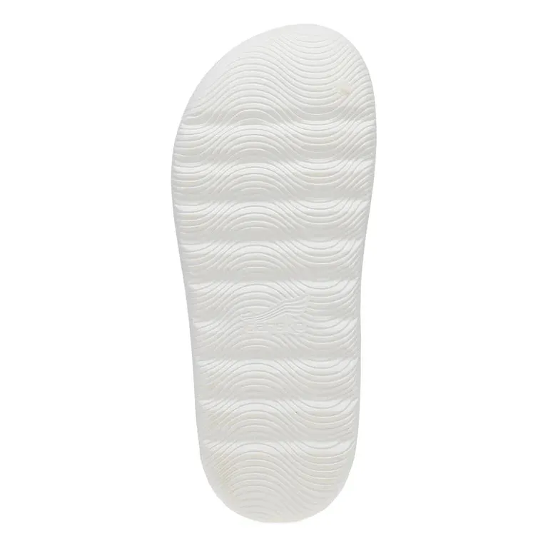 Devyn Easy-Relief Slide in White