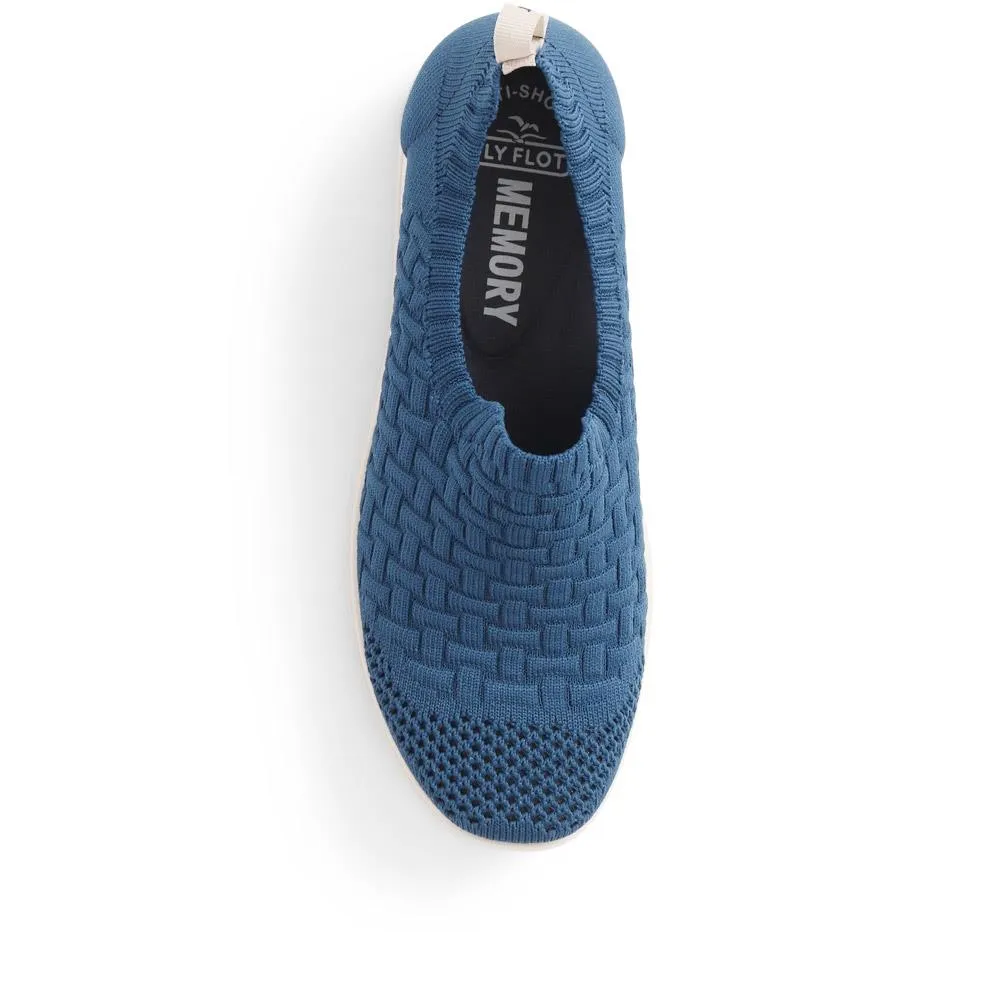 Fly Flot Slip-On Trainers  - FLY39101 / 324 801