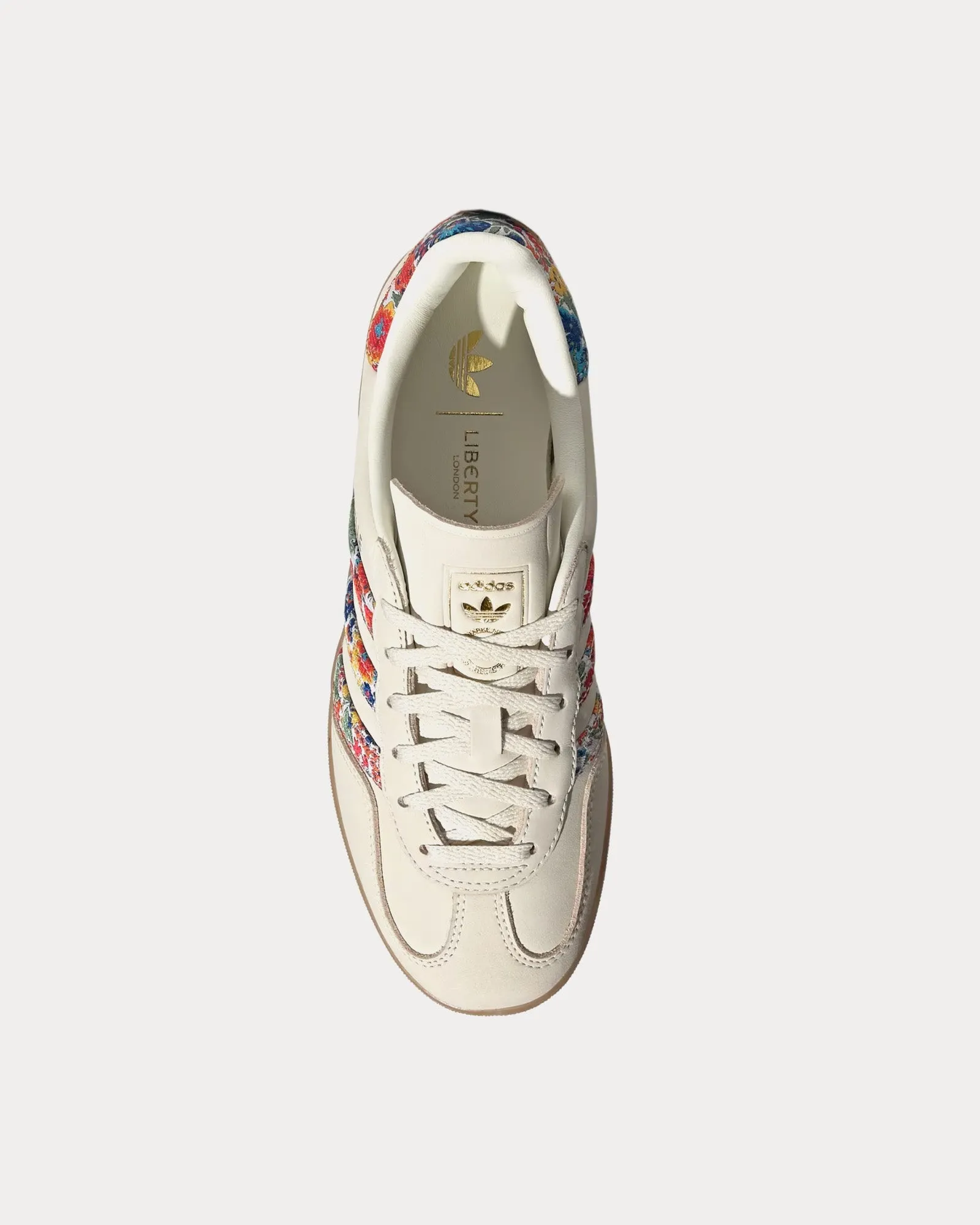 Gazelle Indoor Liberty London Print Off White / Gold Metallic / Gum Low Top Sneakers