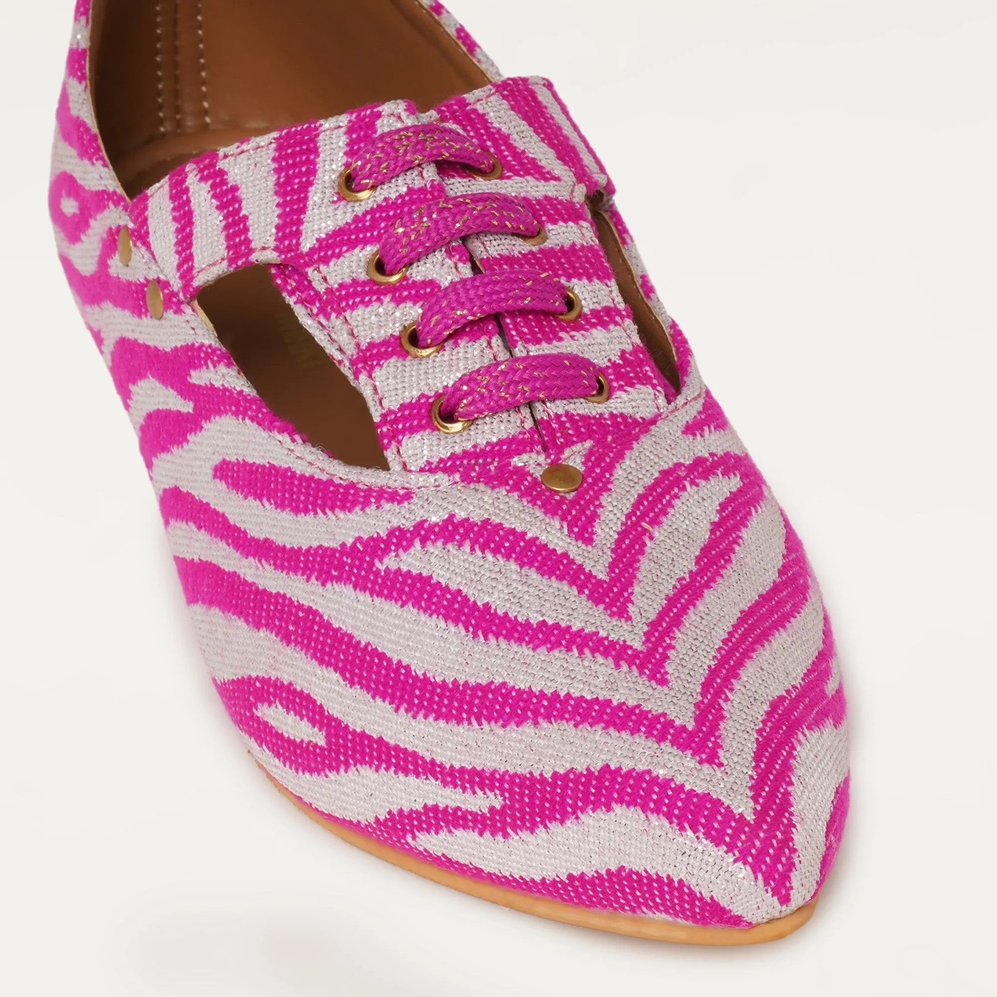 Juliet Oxfords in Pink