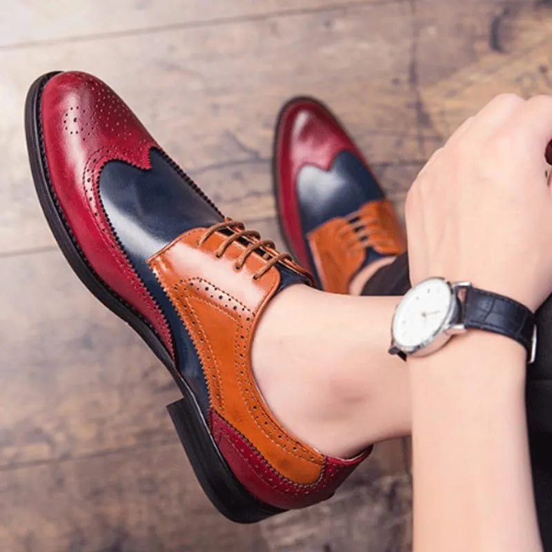 Men's Wingtip Two Tone Patchwork Brogue Oxfords Shoes Fashion Classic Carved Lace Up Leather Low Heels Dress Shoes Business Casual Derby Shoe