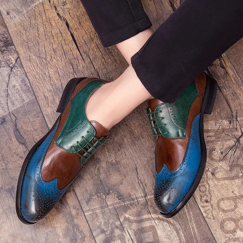Men's Wingtip Two Tone Patchwork Brogue Oxfords Shoes Fashion Classic Carved Lace Up Leather Low Heels Dress Shoes Business Casual Derby Shoe