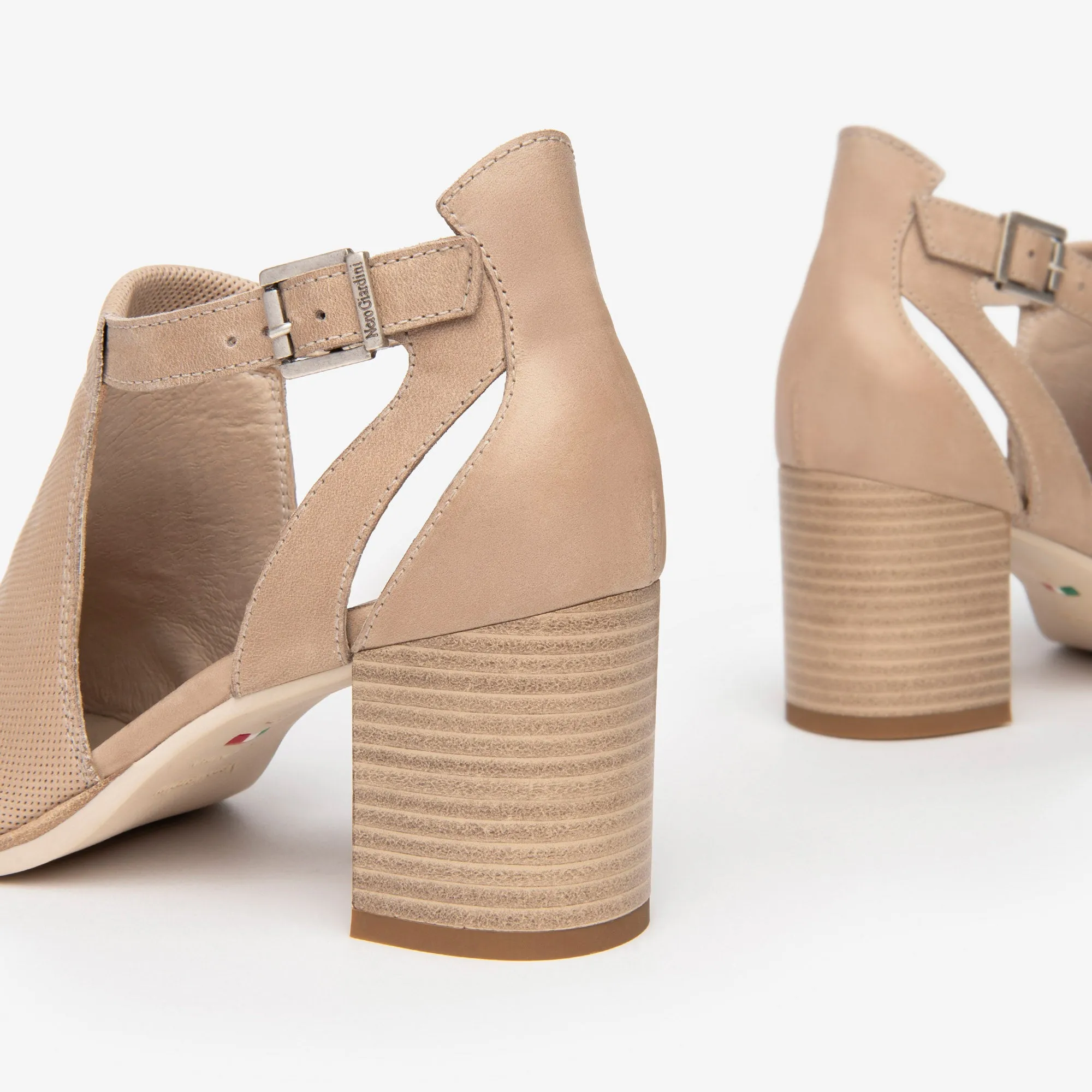 NeroGiardini E409760D43-Sandal