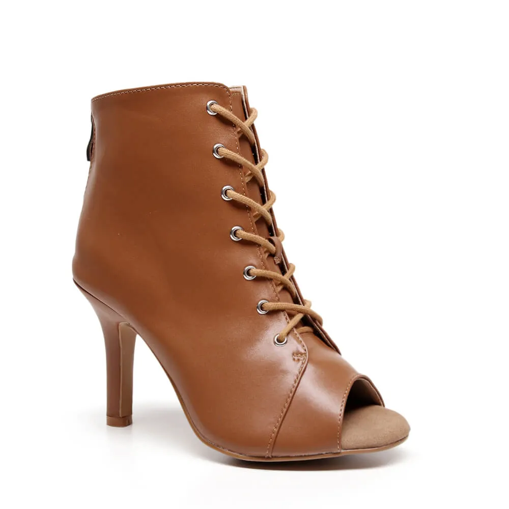 Parker Wide Fit - Cinnamon Vegan Leather  - Street Sole
