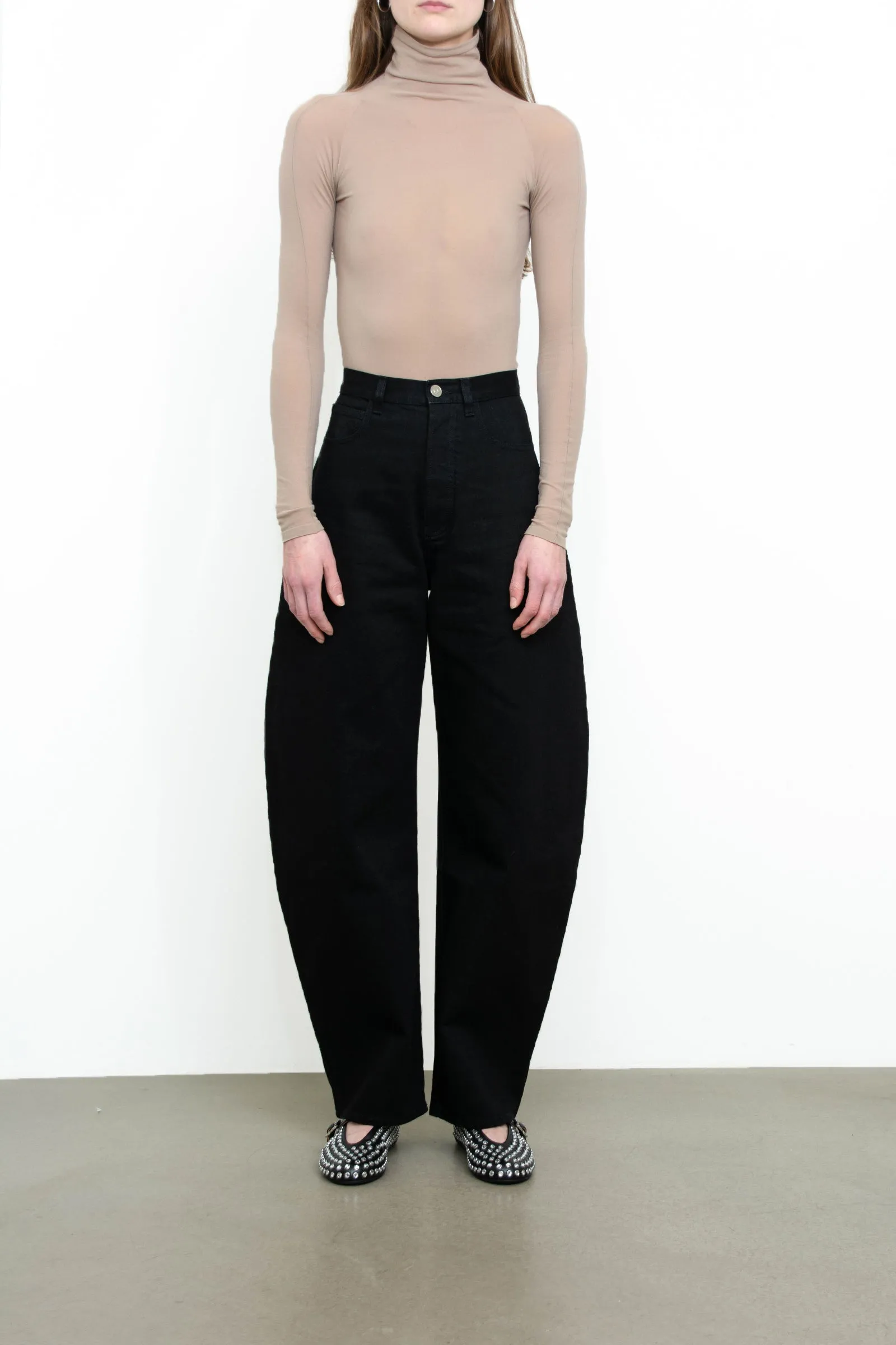 Round Jeans