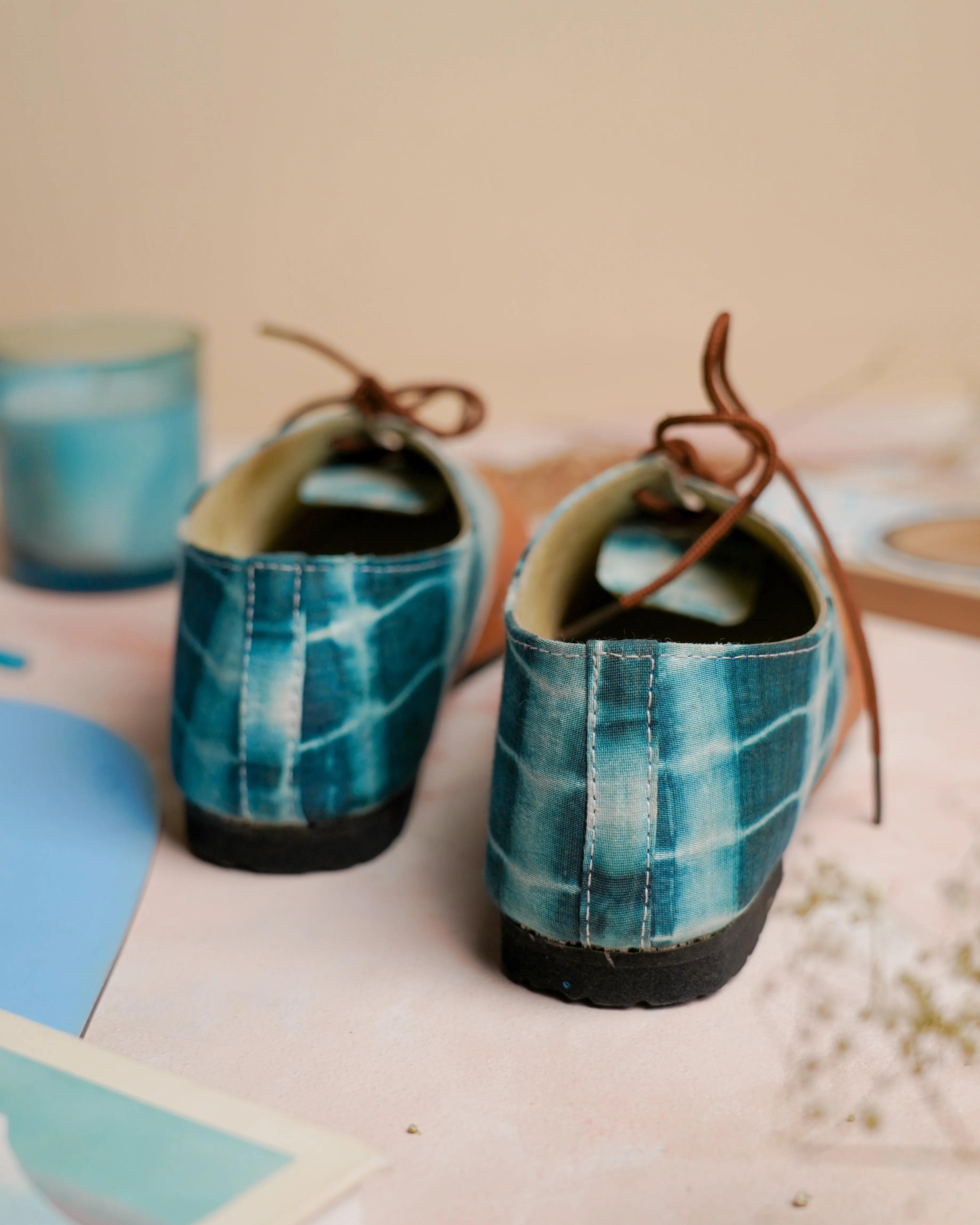 Tie-dye Twist oxfords