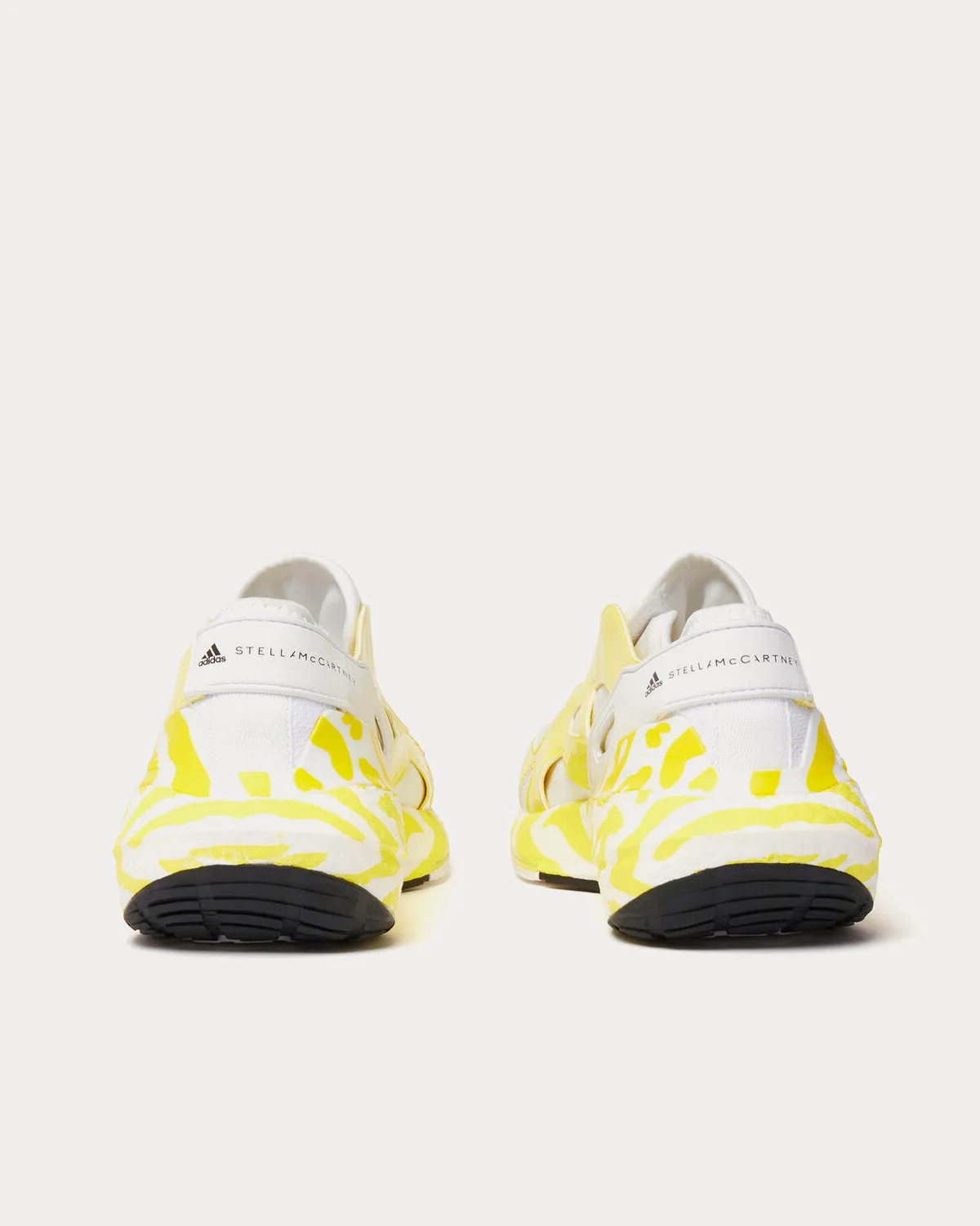 UltraBoost 22 Graphic Shock Yellow / White Running Shoes